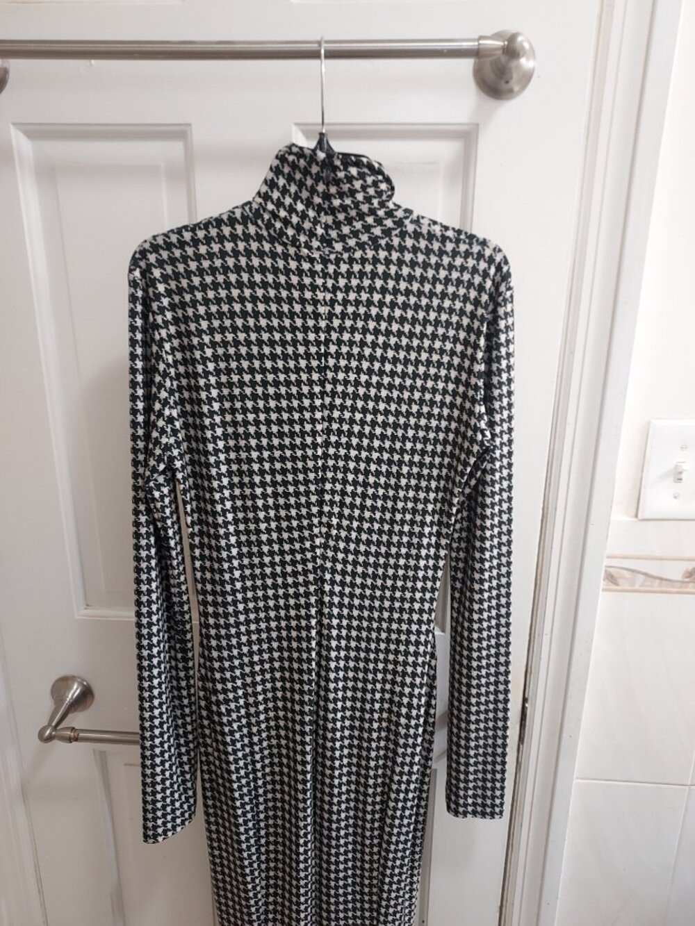 Norma Kamali Black White Houndstooth Long Sleeve Gown Dress - Picture 9 of 11